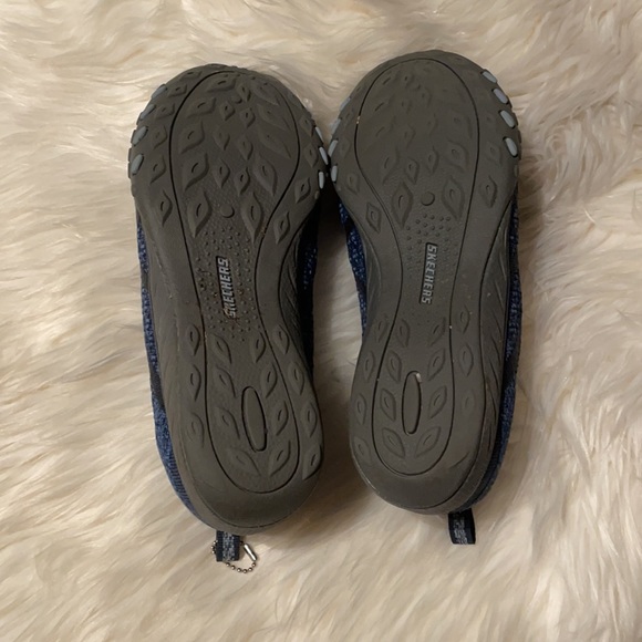 SKECHERS Relaxed Fit Air-cooled Memory Foam Sneakers - Picture 6 of 6
